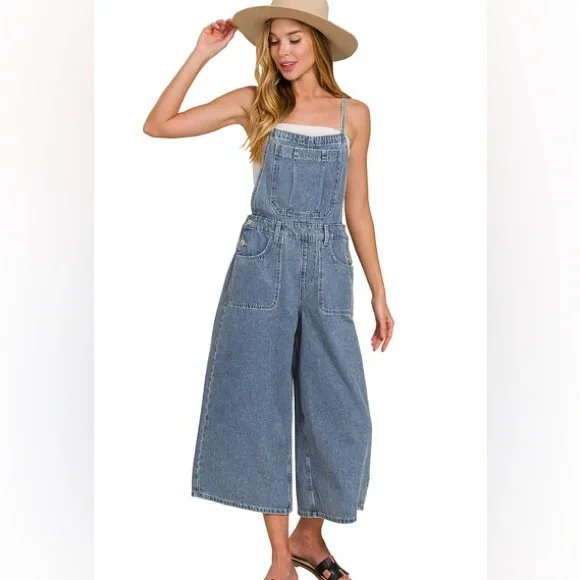 NWT Wide Leg Crop Cropped Medium Washed Denim Adjustable Strap Jean Overalls - Picture 5 of 11